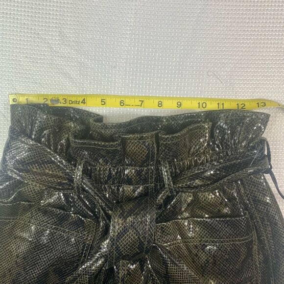 Blank NYC Snakeskin Paper bag Shorts - Picture 7 of 12